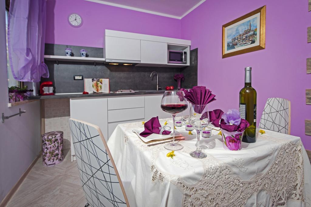 Apartments And Rooms Villa Dea Adults Only ロヴィニ エクステリア 写真